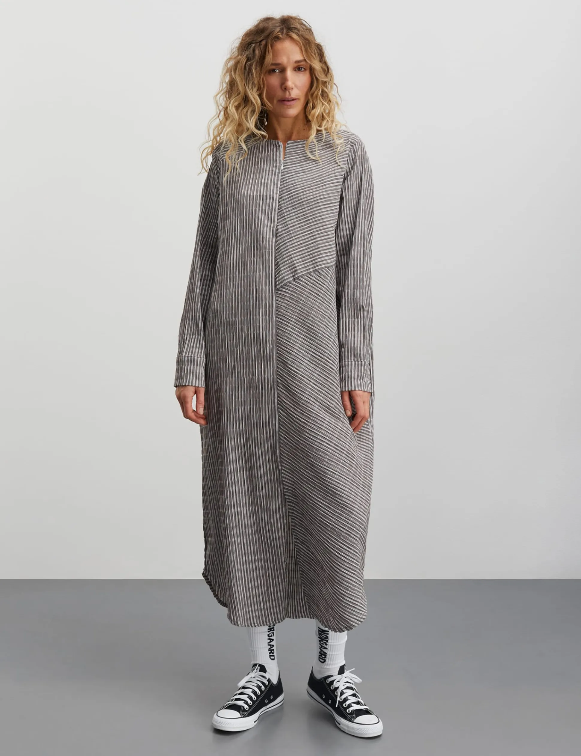 Crinckle Pop Rosaly Dress