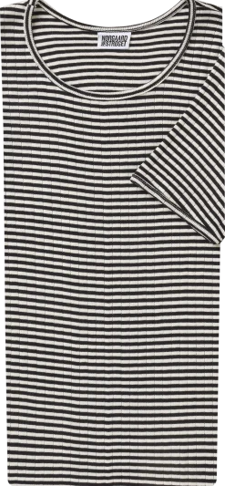 101 Short Sleeve Fine Stripe