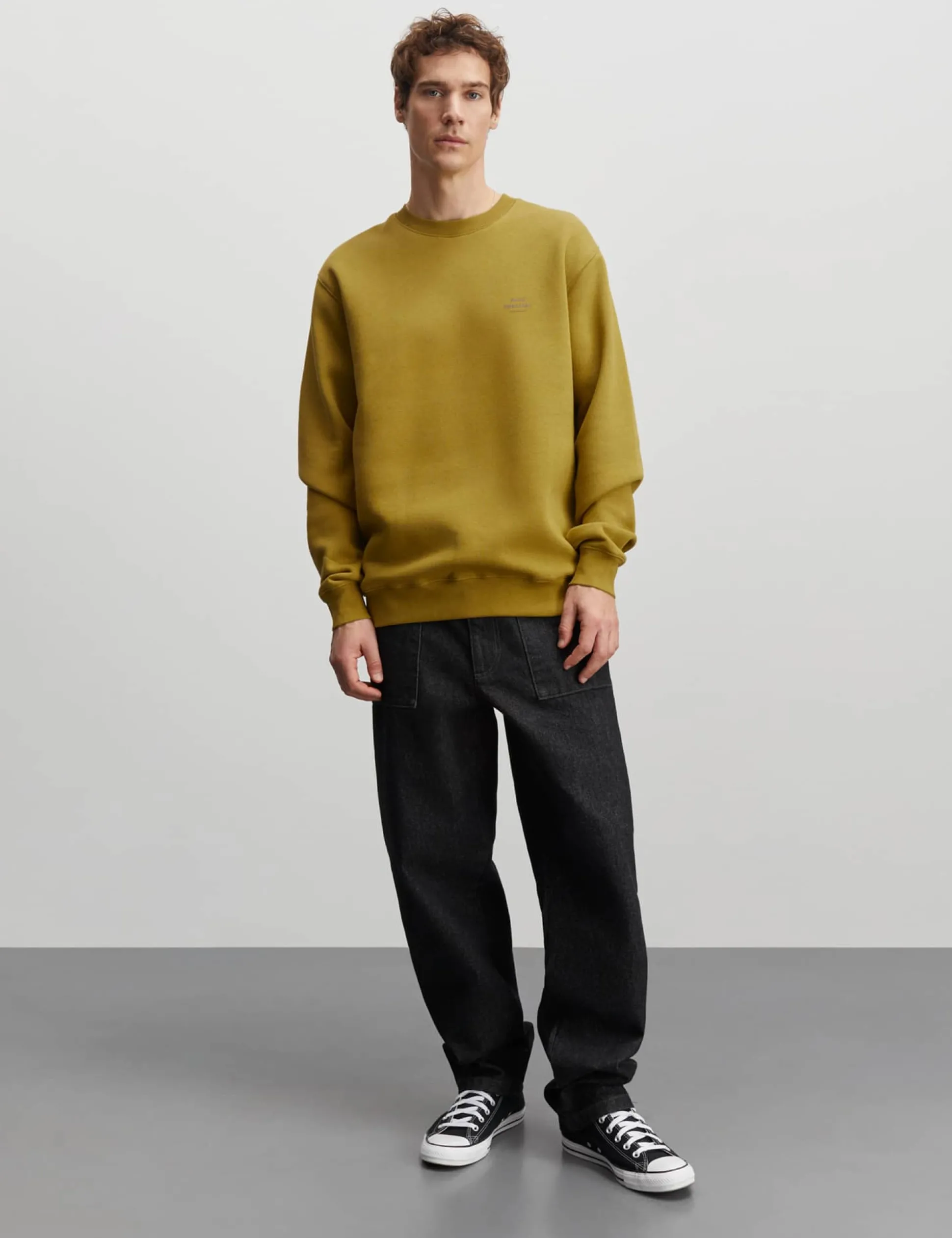 Standard Crew Logo Sweat