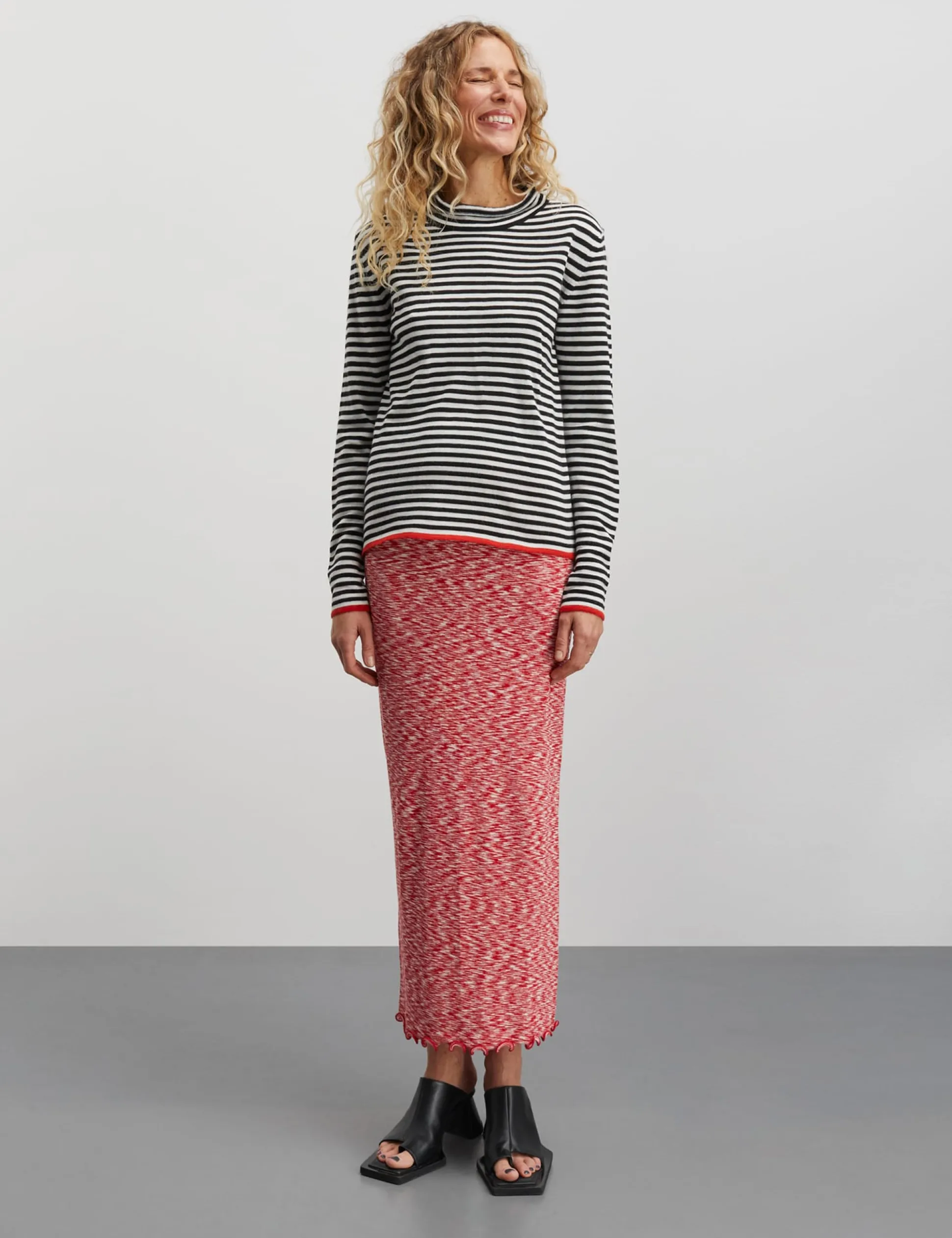 2x2 Cotton Space Maxine Skirt