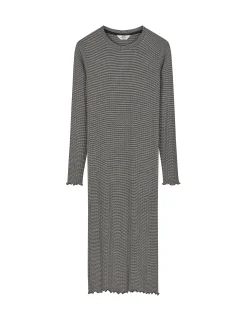 5x5 Stripe Boa Dress